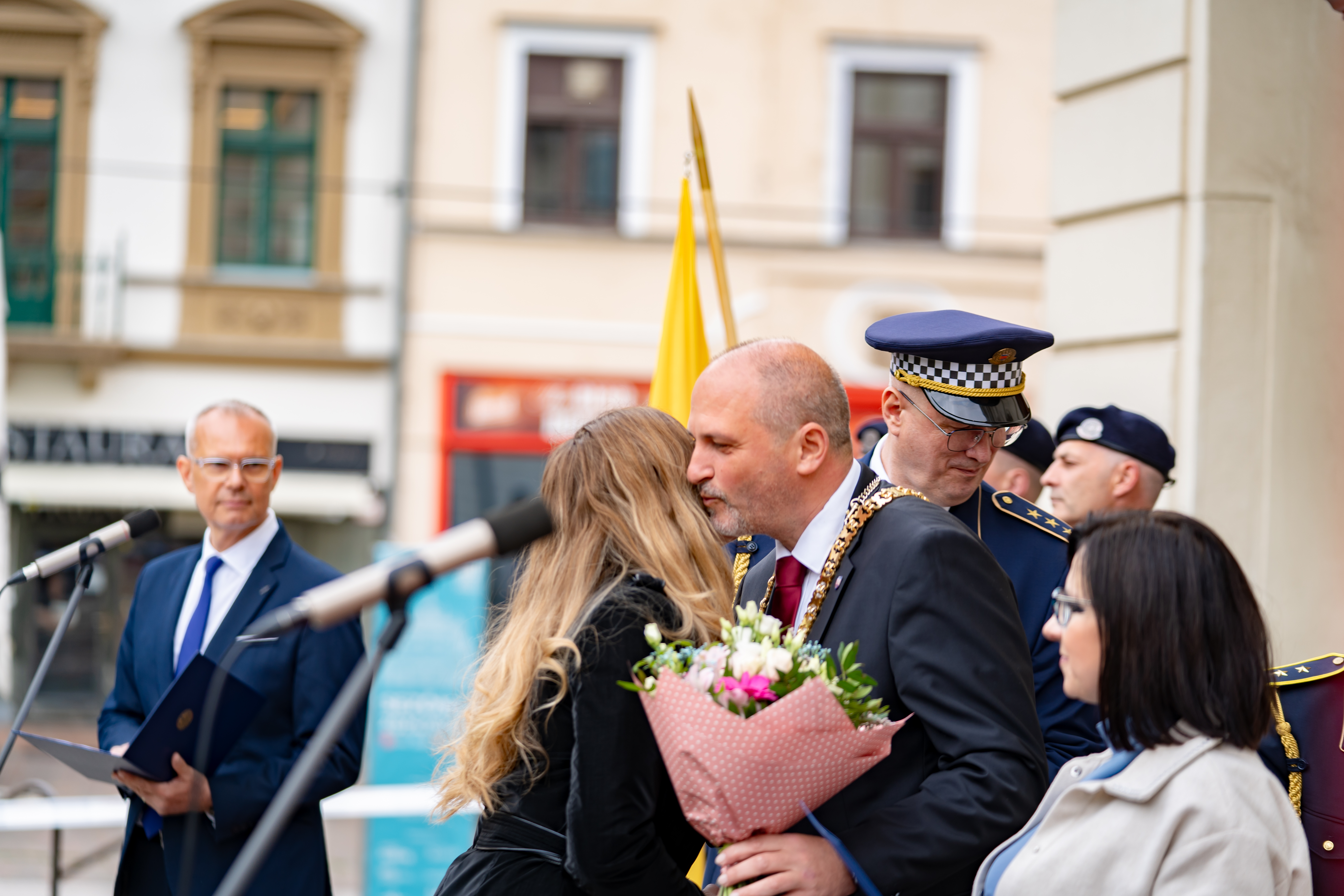 Slavnostne ocenovanie prislusnikov Mestskej policie -36